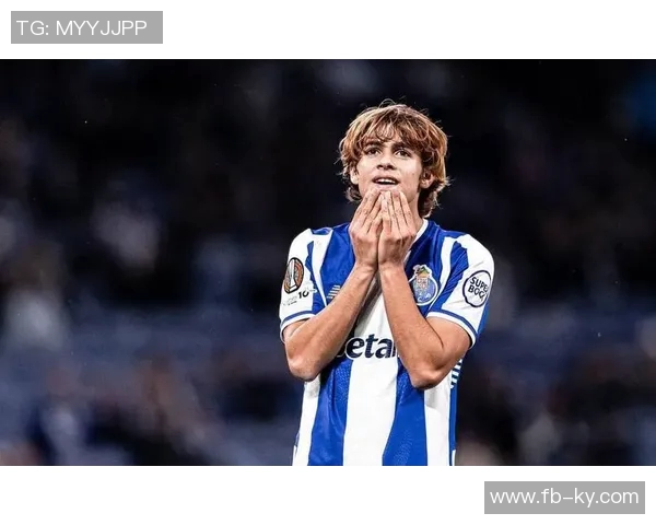 德科表示巴黎不需传统9号也能争冠续约现有球员等于引援新策略